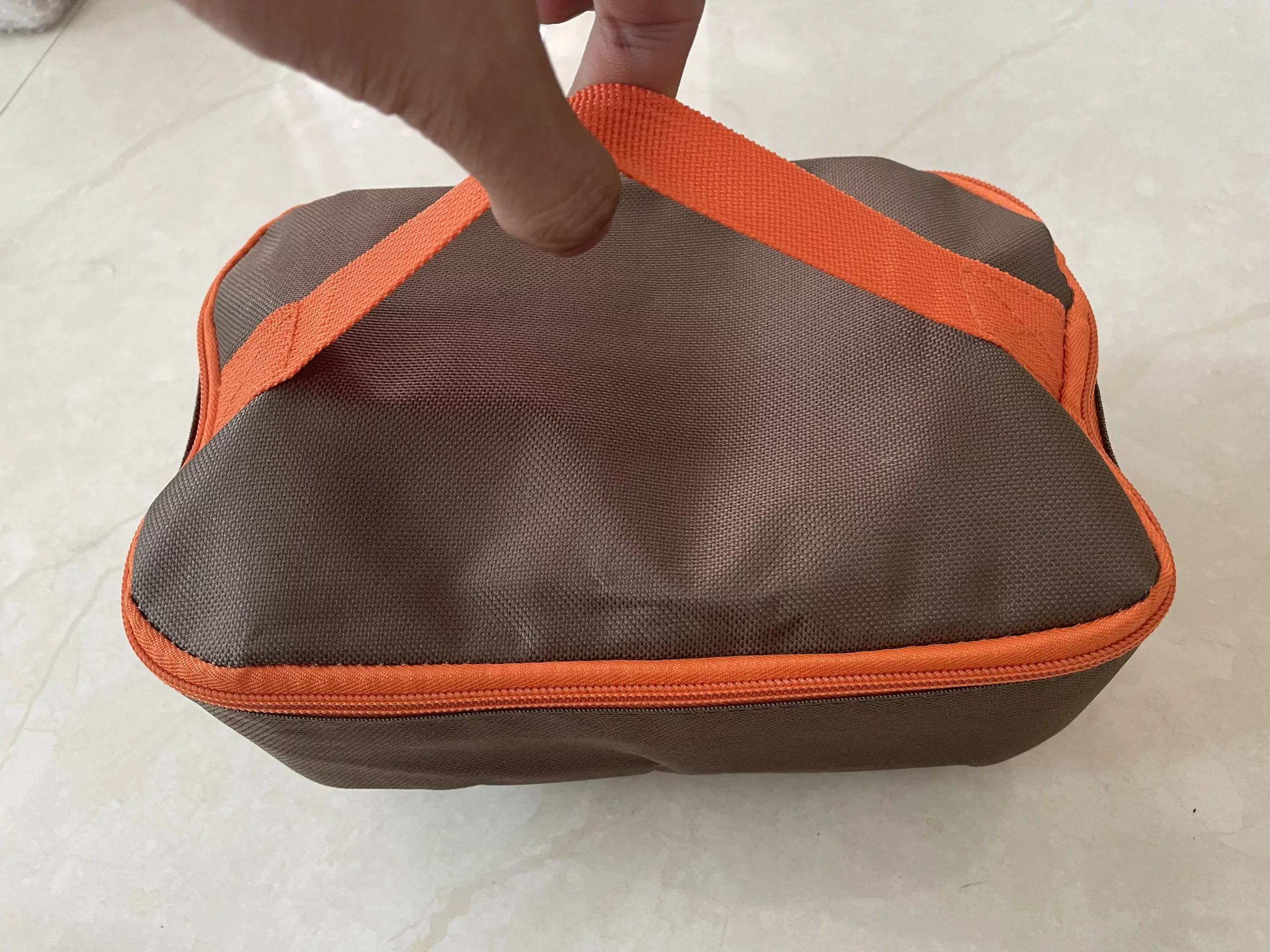 Voordelen van thermische lunchboxen met draagtassen